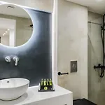 Lagoon Luxury Suites * Vasilikí