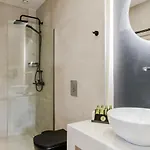 Lagoon Luxury Suites Lejlighedshotel Vasilikí