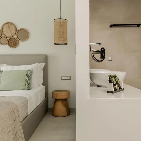 Lagoon Luxury Suites 아파트호텔 Vasilikí