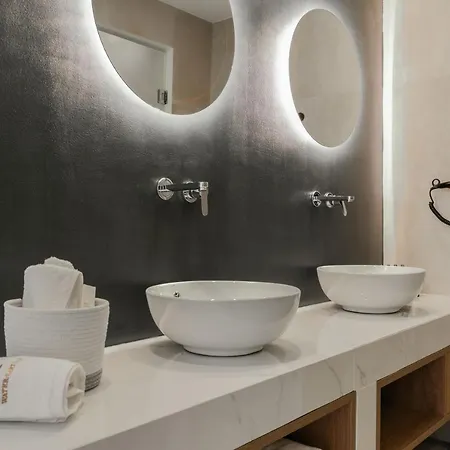 아파트호텔 Lagoon Luxury Suites *