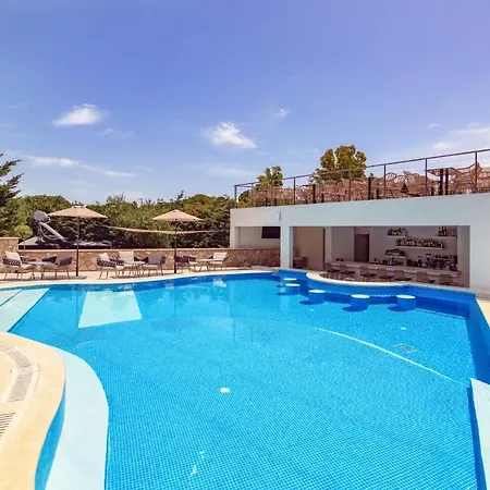 Lagoon Luxury Suites Aparthotel Vasilikí