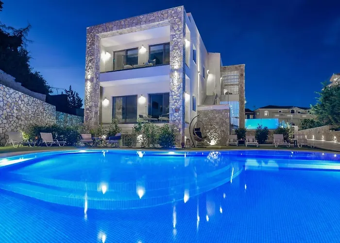 Aparthotel Lagoon Luxury Suites Vasilikí