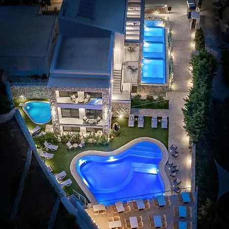 Lagoon Luxury Suites Hotel apartamentowy