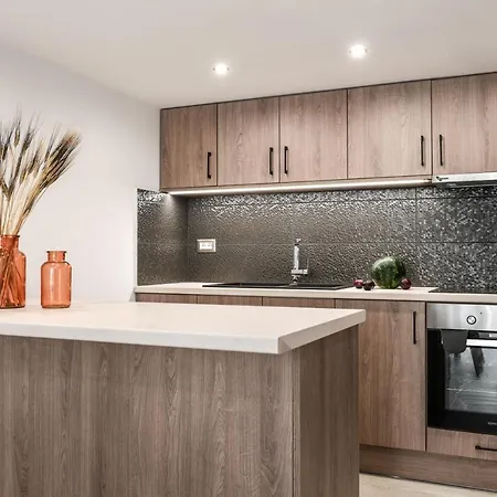 Lagoon Luxury Suites Apart Otel