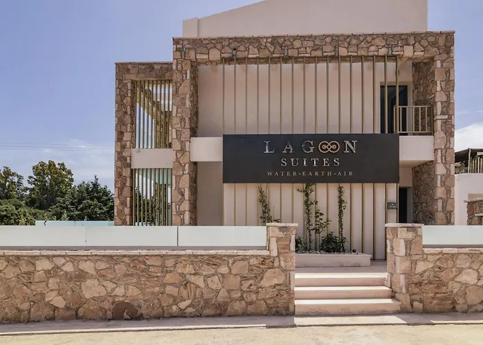 Lagoon Luxury Suites