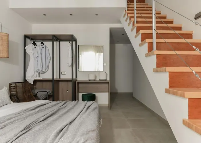 Lägenhetshotell Lagoon Luxury Suites Vasilikí