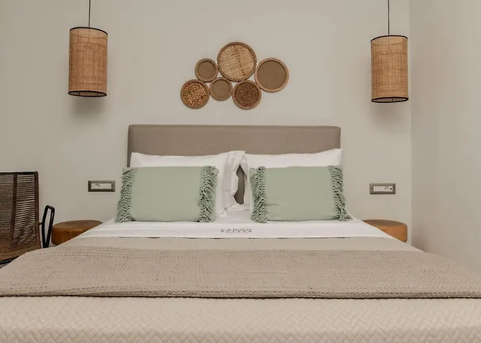 Lägenhetshotell Lagoon Luxury Suites Vasilikí