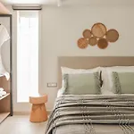 Lagoon Luxury Suites *