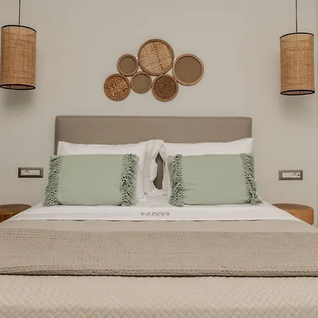 Hotel apartamentowy Lagoon Luxury Suites Vasilikí
